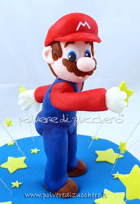 Torta Super Mario Bros fra le stelle