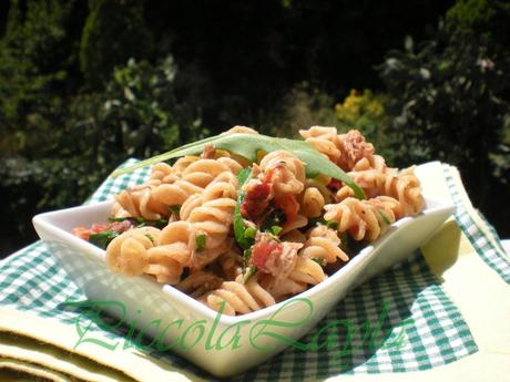 pasta di tummnia con tonno e rucola (1)b