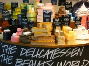 the-delicatessen-lush-tribunale-federale