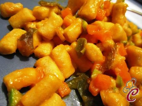 Gnocchi di lupini con dadolata di verdure e alga Wakame: l'esperimento azzardato e ampiamente riuscito