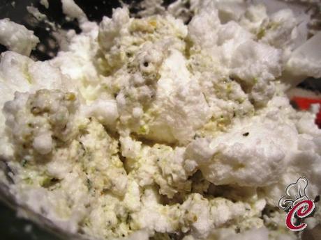 Sformatini di ricotta al pesto di pistacchi: un lavoro di squadra dal risultato garantito