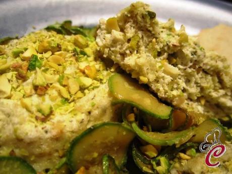 Sformatini di ricotta al pesto di pistacchi: un lavoro di squadra dal risultato garantito