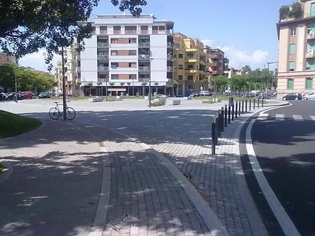Piazza Bainsizza. Un angolino d'Europa. Ma a metà...