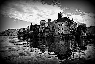 Il mistero di Orta san Giulio.