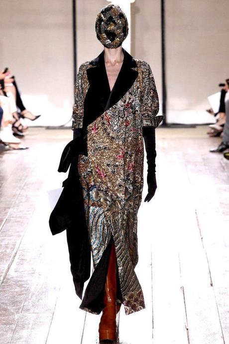 Maison Martin Margiela Autumn Winter 20132014  Haute Couture collection.7