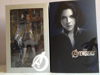 Unboxing Black Widow