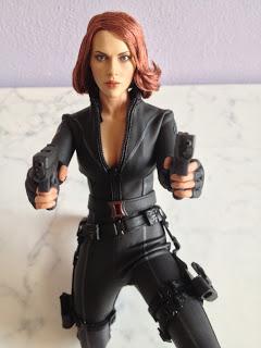 Unboxing Black Widow