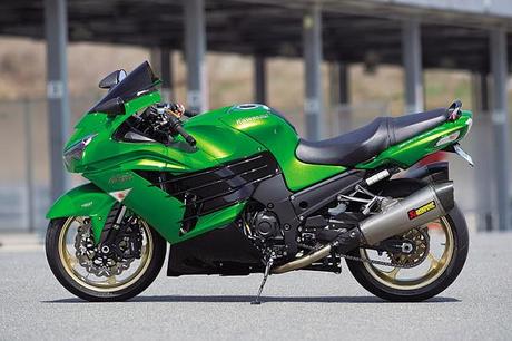 Kawasaki ZZR 1400 by Active