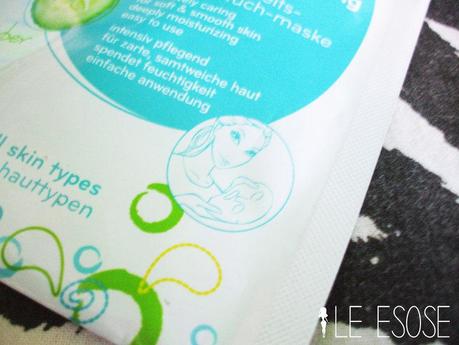 Essence - Deeply moisturizing paper mask