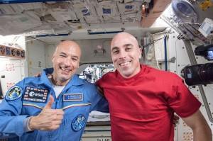 Luca Parmitano, spazio, stazione spaziale internazionale, programma spaziale, Italia, antimateria, Space Shuttle, Iss, passeggiata extraveicolare