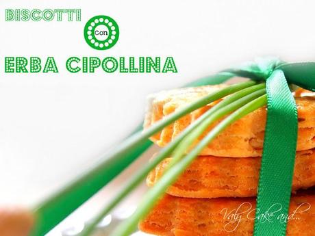 Biscotti salati all'erba cipollina