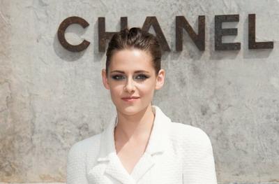 Kristen-Stewart-Chanel-Couture-Show-Get-the-Look-opening