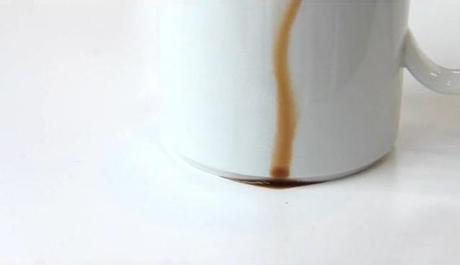 regina-world-first-branded-coffee-stain-adv