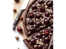 Crostata casilinga ciliegie cioccolato