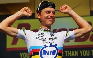 Froome vola nella cronometro vinta da Martin Froome vola nella cronometro vinta da Martin