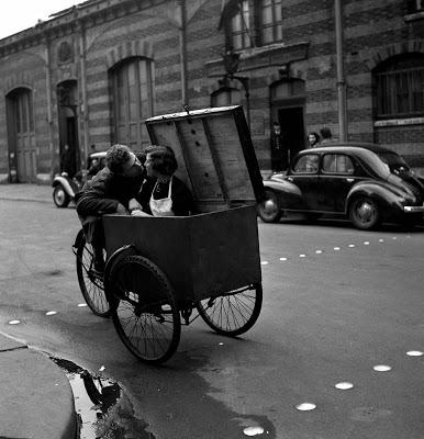 Robert Doisneau a Caserta con la mostra Paris en liberté