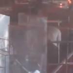 Harry Styles dei One Direction vomita dietro le quinte (Video)