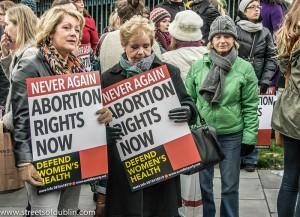 Irlanda, aborto, cattolici, Parlamento, Chiesa Cattolica, Enda Kenny, Corte europea