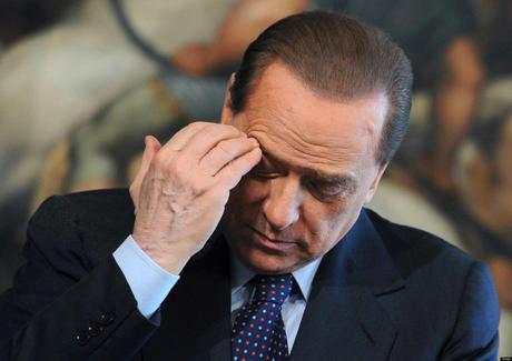 Il PD ‘salva’ Berlusconi proponendo l’incompatibilità al posto della incandidabilità