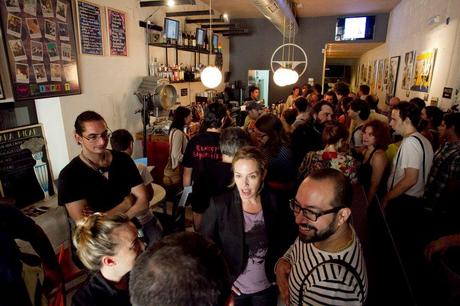 MICROTEATRO POR DINERO, un posto magnifico!