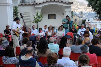 La nuvola di Giada di GIOVANNA MANGIARACINA  presentato a Positano