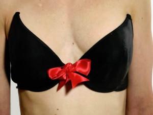 Clap-Off-Bra-il-reggiseno-che-si-slaccia-con-un-battito-di-mani-VIDEO-300x225