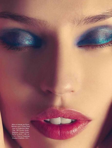 Make up in blue