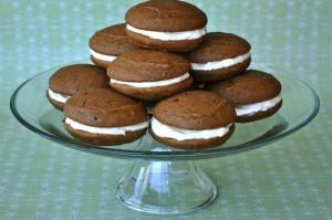 pumpkin-whoopie-pies-638x425