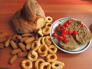 Odori e Sapori di Puglia per una tavola ricca di gusto Odori e Sapori di Puglia per una tavola ricca di gusto