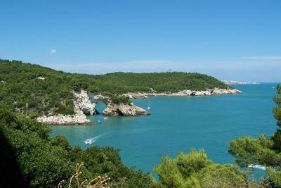 Odori e Sapori di Puglia per una tavola ricca di gusto Odori e Sapori di Puglia per una tavola ricca di gusto