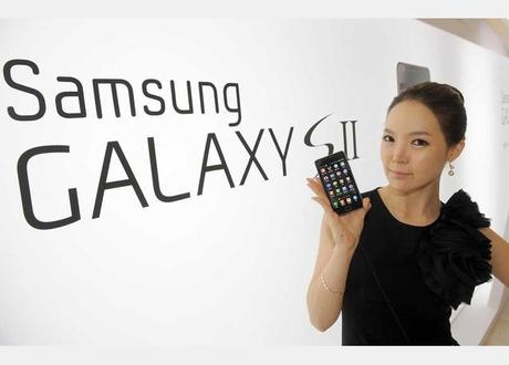 samsung launches galaxy s sequel img 146479 Nuovo aggiornamento Samsung Galaxy S2 NO BRAND ITA I9100XWLSW   link download rom