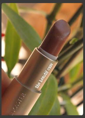 [Discontinued Day] #3 Lancaster Moisture Enhancing Lipstick NM19