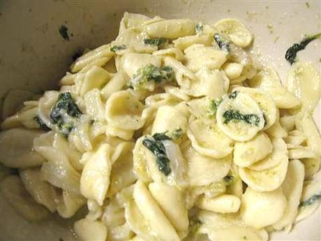 Orecchiette con cavolo rape e finocchi