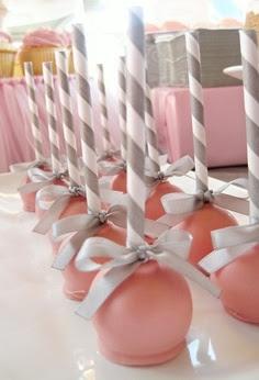 CAKE-POPS... un boccone dolcissimo!