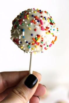 CAKE-POPS... un boccone dolcissimo!