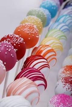 CAKE-POPS... un boccone dolcissimo!