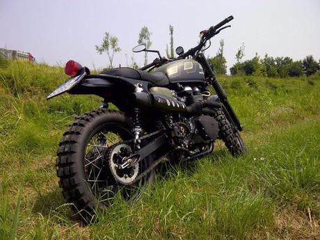 Triumph Scrambler Special by FranzGarage