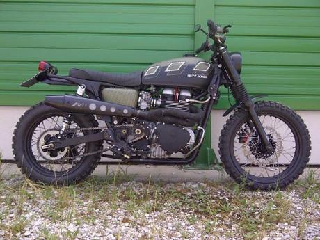 Triumph Scrambler Special by FranzGarage