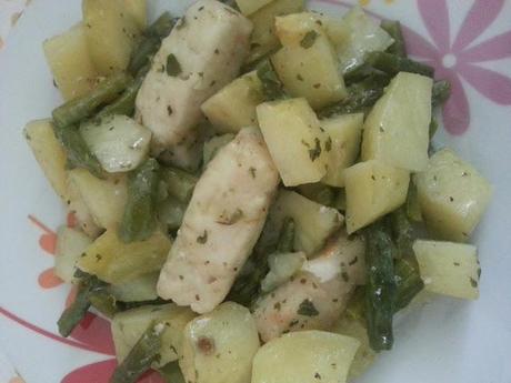 nasello con patate e asparagi