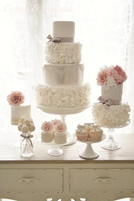 Cotton & Crumbs le mie Wedding Cakes preferite....