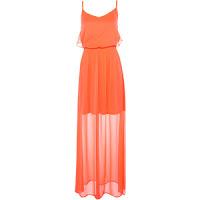 Maxi dress for a pool party