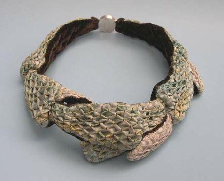 MERAVIGLIOSE TEXTURES NEI GIOIELLI DI TERHI TOLVANEN