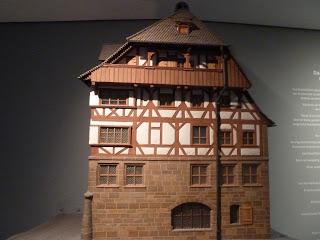 Norimberga: Albrecht Dürer, l'arte germanica, il processo, Hitler e la via sotterranea della birra