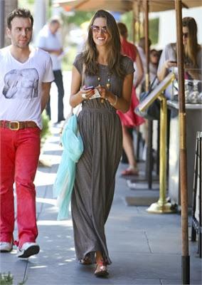 Alessandra Ambrosio, la nostra Summer Style Icon