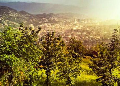 Luce dorata su Sarajevo
