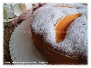 Torta Esotica di melone cocco e pinoli