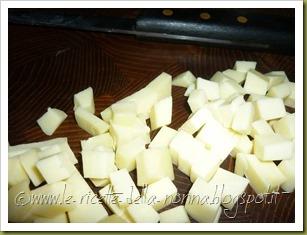 Torta salata con zucchine, scamorza e cipolla di Tropea (5)