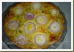 Torta salata con zucchine, scamorza e cipolla di Tropea (12)