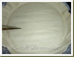 Torta salata con zucchine, scamorza e cipolla di Tropea (2)
