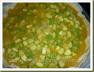 Torta salata con zucchine, scamorza e cipolla di Tropea (7)